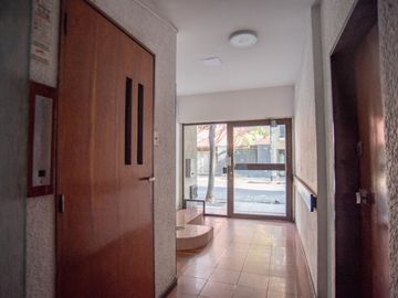 Venta 3 ambientes con Balcòn y Baulera,  Monserrat