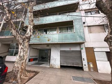 ALQUILER EN PALERMO 2 AMB CON COCHERA
