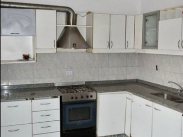 VENTA CASA 3 AMB FONDO LIBRE