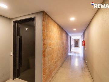 VENTA DEPARTAMENTO 2 AMBIENTES CON COCHERA