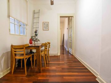 VENTA - Depto. 2 amb y medio con balcón en Almagro