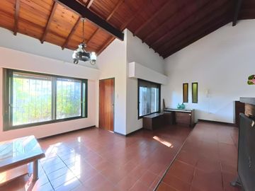 VENTA LOTE 550M2 ZONIFICACION UCA EN PILAR CENTRO