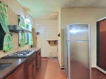 VENTA LOTE 550M2 ZONIFICACION UCA EN PILAR CENTRO