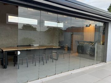 Casa 3 ambientes CON QUINCHO Y TERRAZA en CASEROS