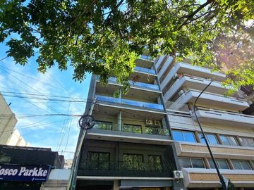 Vta 2 amb. a estrenar con balcón V. del Parque