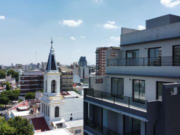 Vta 2 amb. a estrenar con balcón V. del Parque