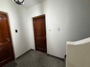VENTA PH 3 AMB C TERRAZA PATIO Y BALCÓN EN LINIERS