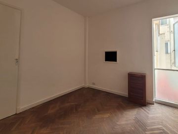 ALQUILER 4 AMBIENTES RECOLETA CON BALCON