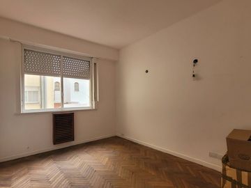 ALQUILER 4 AMBIENTES RECOLETA CON BALCON