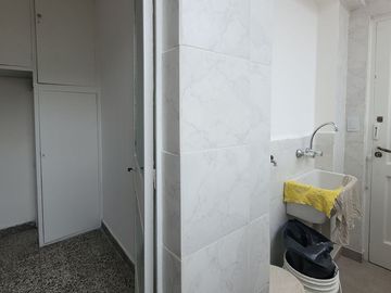 ALQUILER 4 AMBIENTES RECOLETA CON BALCON