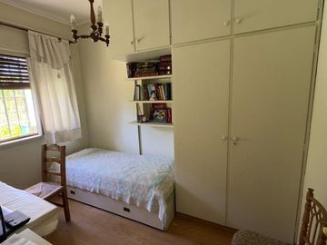 VENTA CASA 4 AMBIENTES HURLINGHAM