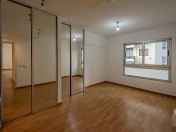 3 Amb con Cochera  , Seguridad 24 hs y Amenities