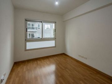 3 Amb con Cochera  , Seguridad 24 hs y Amenities