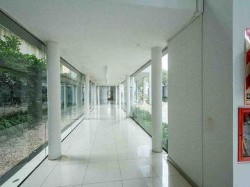 3 Amb con Cochera  , Seguridad 24 hs y Amenities