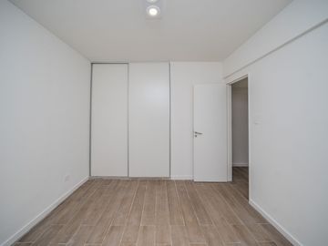 VENTA DEPTO 2 AMB DEVOTO REFACCIONADO A NUEVO