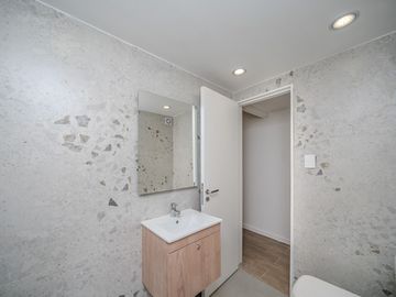 VENTA DEPTO 2 AMB DEVOTO REFACCIONADO A NUEVO