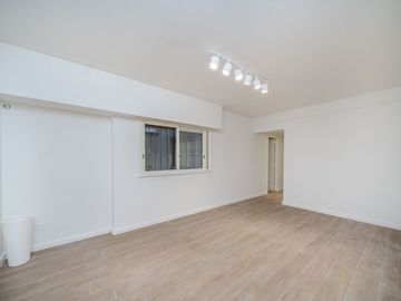 VENTA DEPTO 2 AMB DEVOTO REFACCIONADO A NUEVO