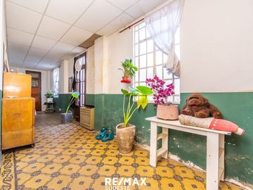 VENTA LOTE + CASAS + LOCAL EN EL MACROCENTRO