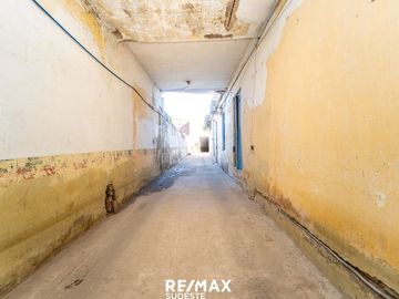VENTA LOTE + CASAS + LOCAL EN EL MACROCENTRO