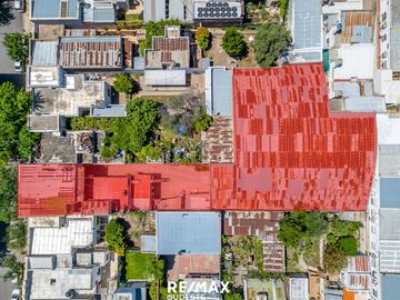 VENTA LOTE + CASAS + LOCAL EN EL MACROCENTRO