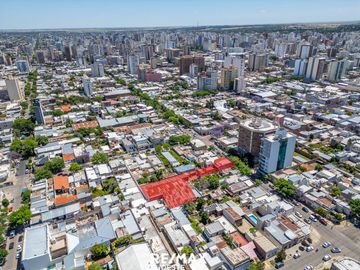 VENTA LOTE + CASAS + LOCAL EN EL MACROCENTRO