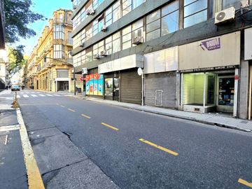 Venta Local 205 m2 totales deposito San Nicolas