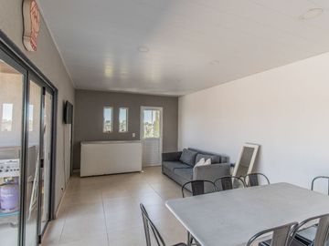 VENTA DEPTO 3 AMBIENTES CON QUINCHO Y TERRAZ