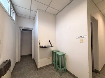 Alquiler depósito c/ oficinas Racks MORON