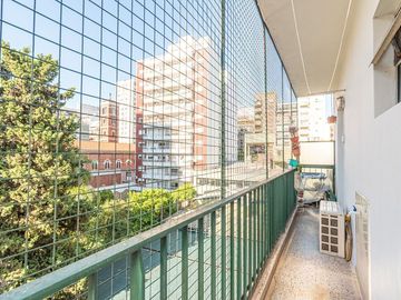 Venta Dpto 3 Amb, Caballito, c/balcon y Dependenci