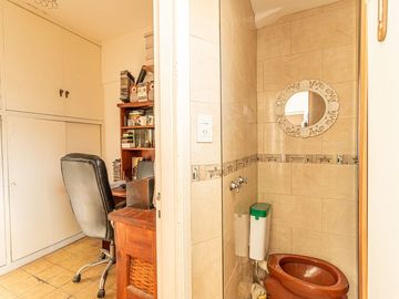Venta Dpto 3 Amb, Caballito, c/balcon y Dependenci