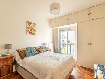 Venta Dpto 3 Amb, Caballito, c/balcon y Dependenci