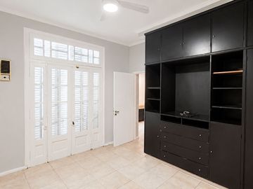 Casa + Consultorio IndependT 140M2 Rioja Urquiza