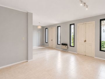Casa + Consultorio IndependT 140M2 Rioja Urquiza