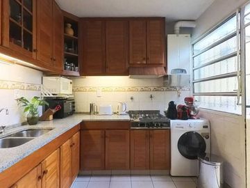 VENTA PH 4 AMB FLORES CON COCHERA CUBIERTA 2 AUTOS