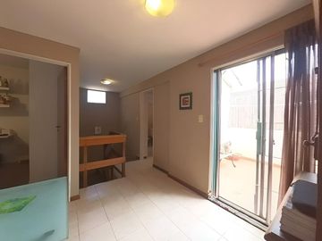 VENTA PH 4 AMB FLORES CON COCHERA CUBIERTA 2 AUTOS