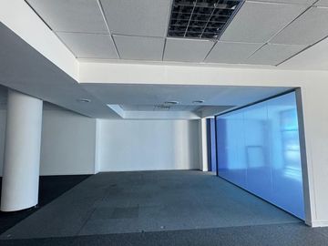 VENTA OFICINA PREMIUM CAPITALINAS CORDOBA 180M2