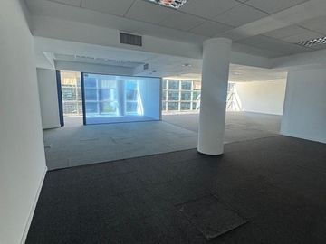 VENTA OFICINA PREMIUM CAPITALINAS CORDOBA 180M2