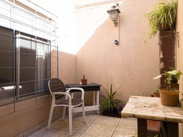 VENTA PH 4 AMBIENTES CON PATIO COCHERA EN WILDE