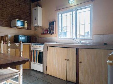 VENTA PH 4 AMBIENTES CON PATIO COCHERA EN WILDE