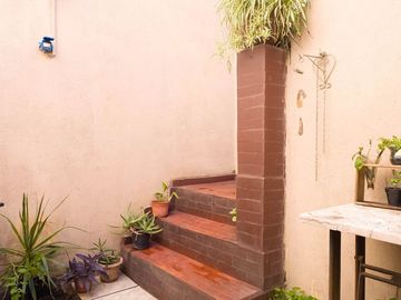 VENTA PH 4 AMBIENTES CON PATIO COCHERA EN WILDE
