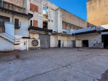 VENTA LOTE 10.300 M2 AVELLANEDA