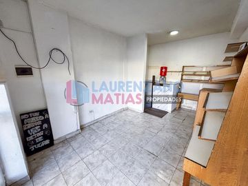 LOCAL DE 15 M2 SOBRE AVENIDA EN VILLA PUEYRREDON