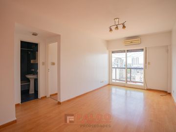 2 ambientes-  Terrero y Av. Rivadavia- Al frente