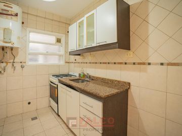 2 ambientes-  Terrero y Av. Rivadavia- Al frente