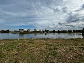 TERRENO EN VENTA, SAN SEBASTIAN, AREA 8, LOTE AL 300