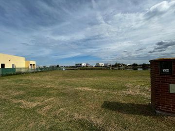 TERRENO EN VENTA, SAN SEBASTIAN, AREA 8, LOTE AL 300