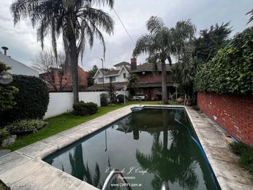 Casa en  Venta de 4 ambientes