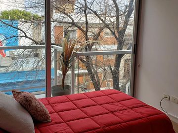 Hermoso y funcional departamento monoambiente Palermo Soho con pileta