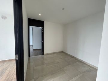 RENTA Y VENTA DE DEPARTAMENTO EN BOSQUE REAL