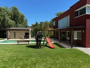 Casa, 4 dormitorios en Cube